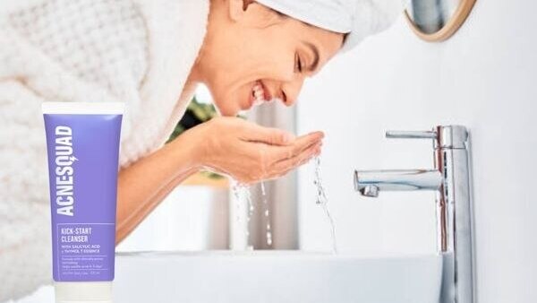how to remove acne scars Simple Kind To Skin Soothing Facial Toner
