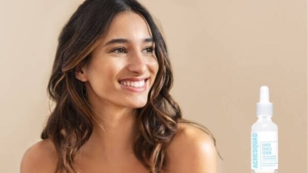 how to remove acne scars Simple Kind To Skin Soothing Facial Toner