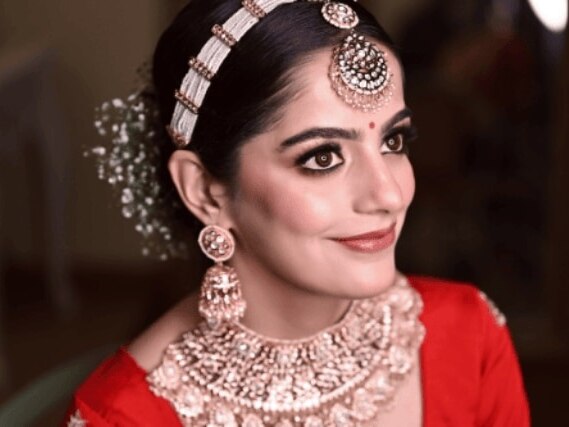 What Is HD Makeup? Everything You Need to Know for a Flawless FinishWhat Is HD Makeup? Everything You Need to Know for a Flawless Finish
