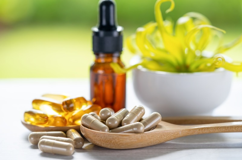 Ways to Incorporate Vitamin E Capsules into Your Skincare Routine