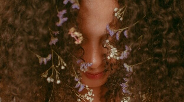 Mastering Curly Hair: Essential Tips For Perfect Curls