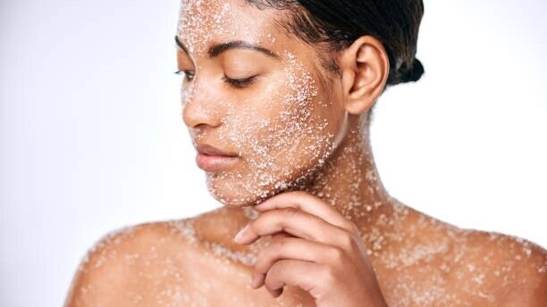 Ways to Incorporate Vitamin E Capsules into Your Skincare Routine