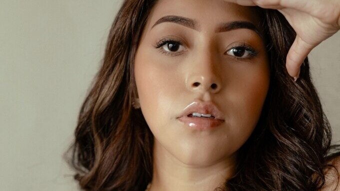 FAQs about Nude Makeup Looks