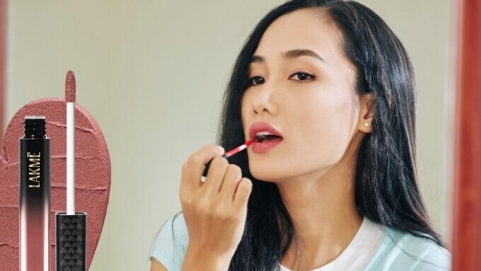 7. Nude Lips