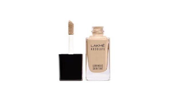 checklist-makeup-must-haves