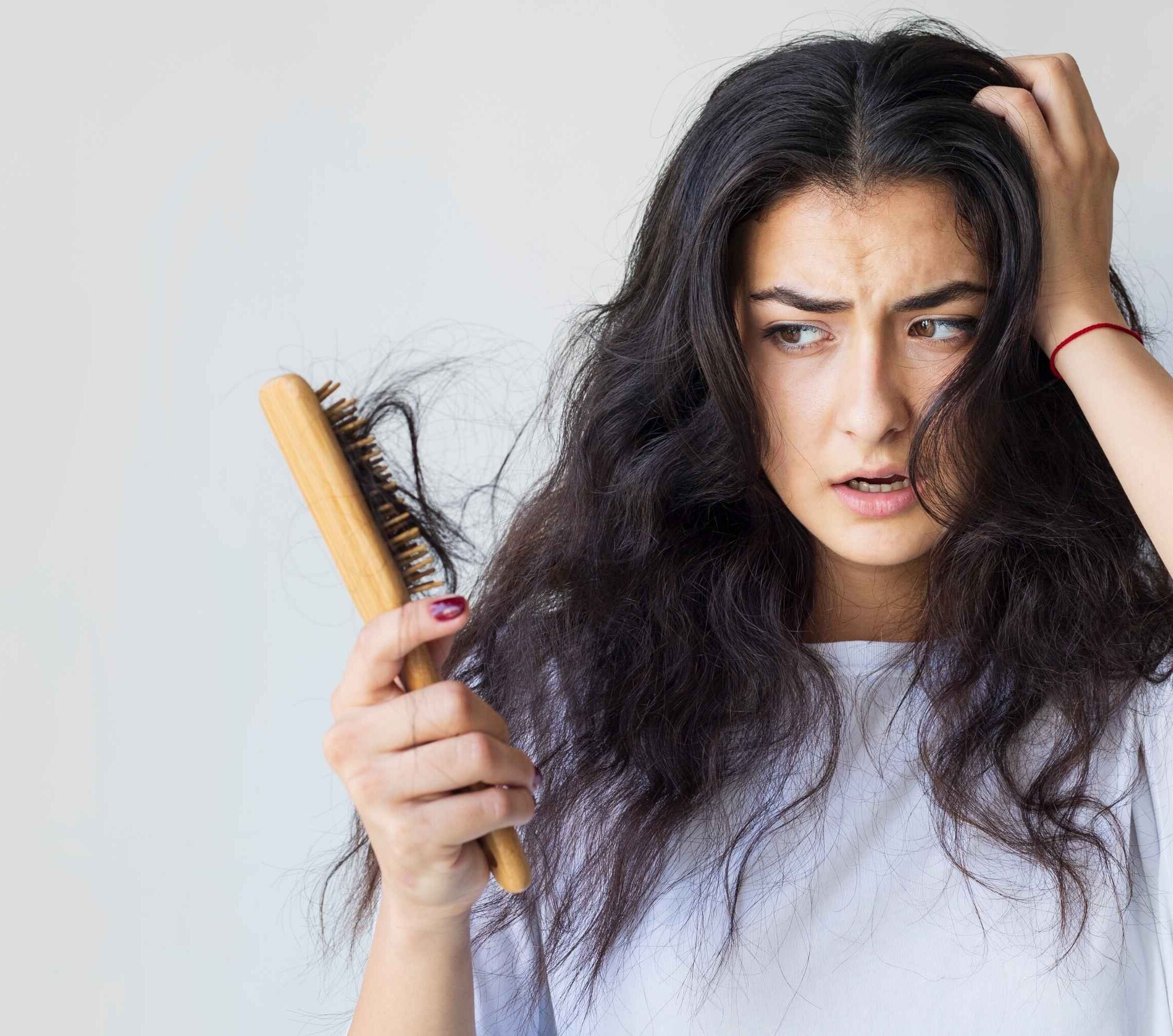 Image of Hair Loss in Monsoon: Best Hair Care Tips and Masks to Control It