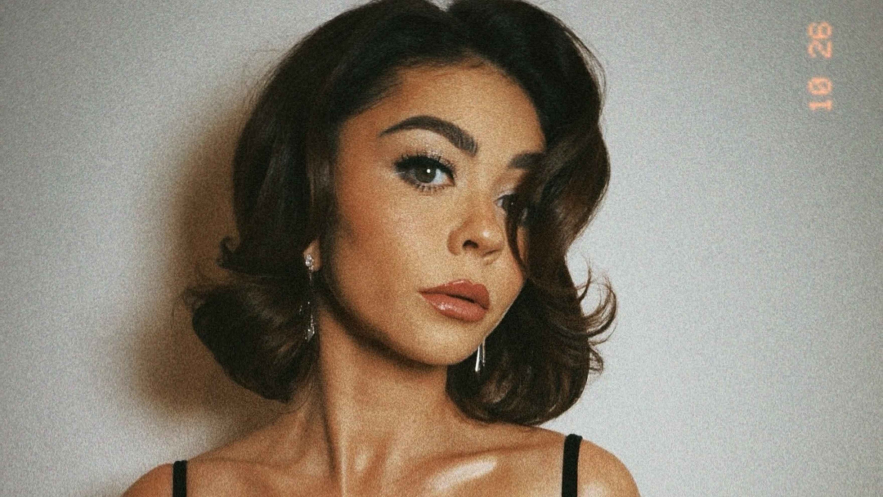 Oval Face