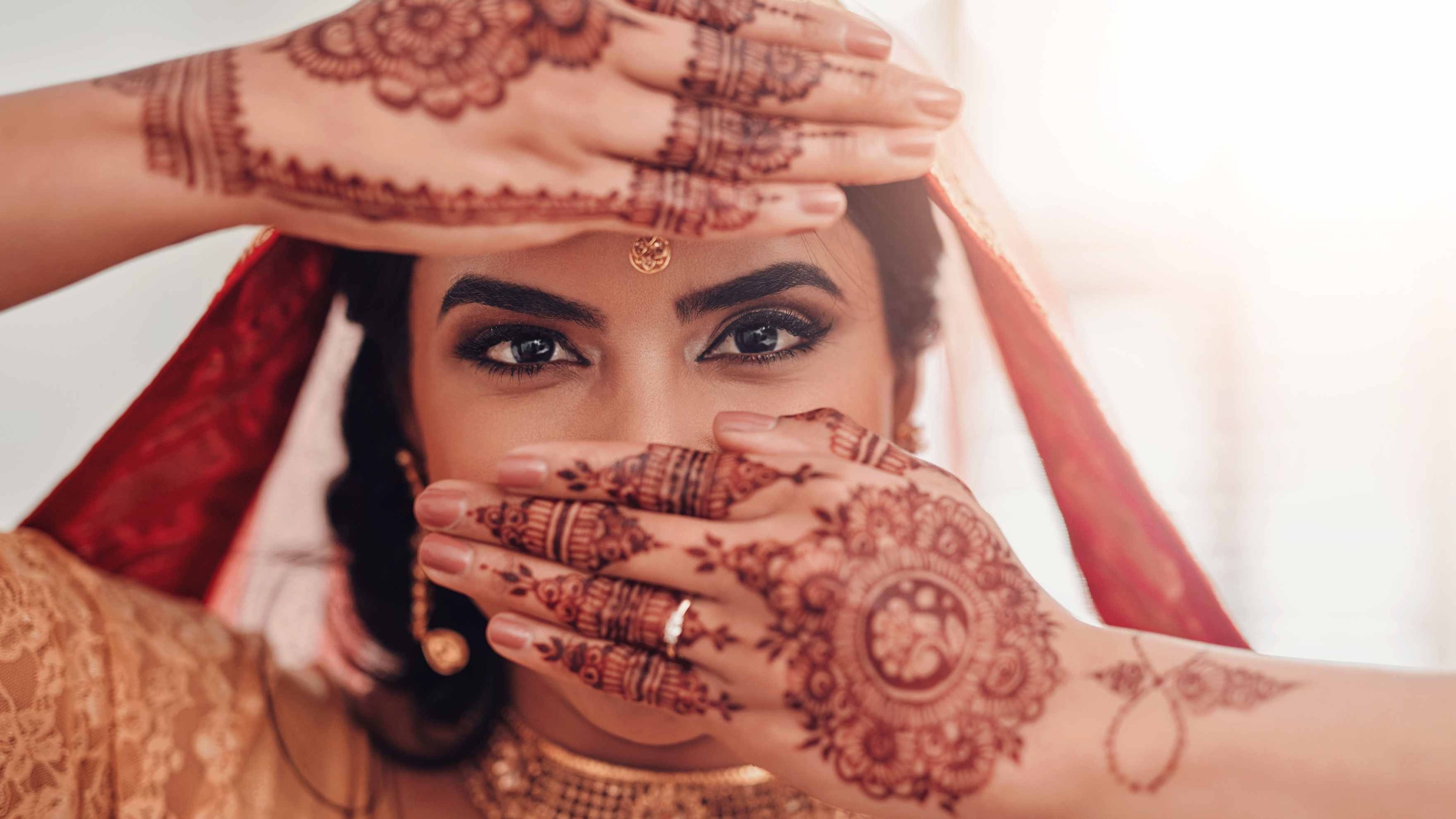 How to Choose the Best Wedding Makeup for Your Features