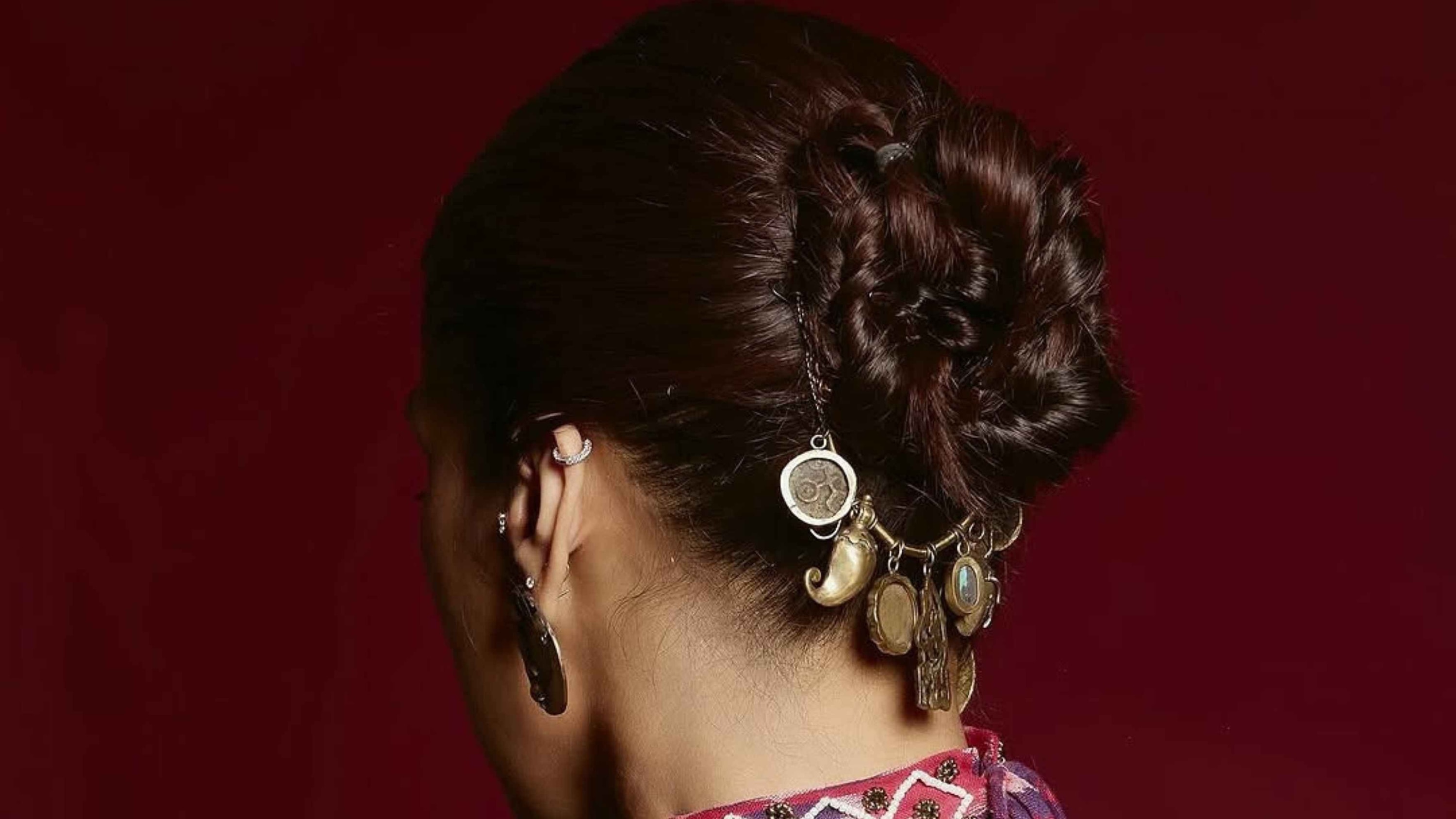 Messy Bun Hairstyles for Wedding or Special Occasions