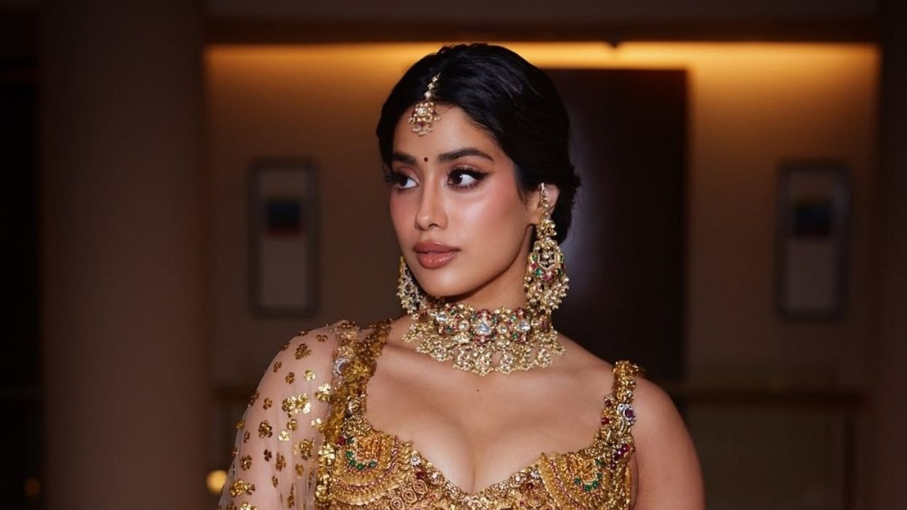 Glowing Dewy Bride