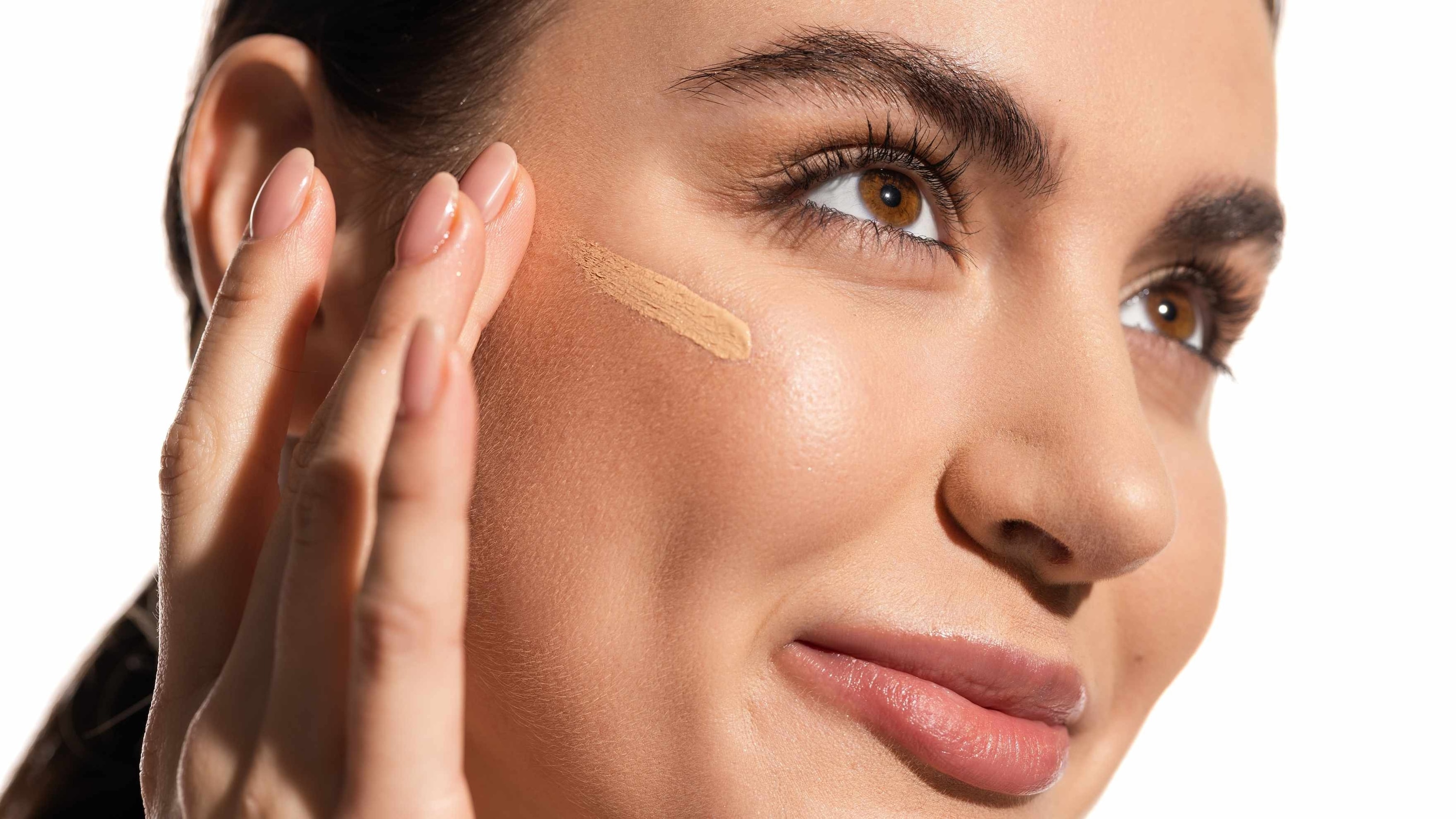 How to Pick the Best Tinted Sunscreen for Your Skin Type