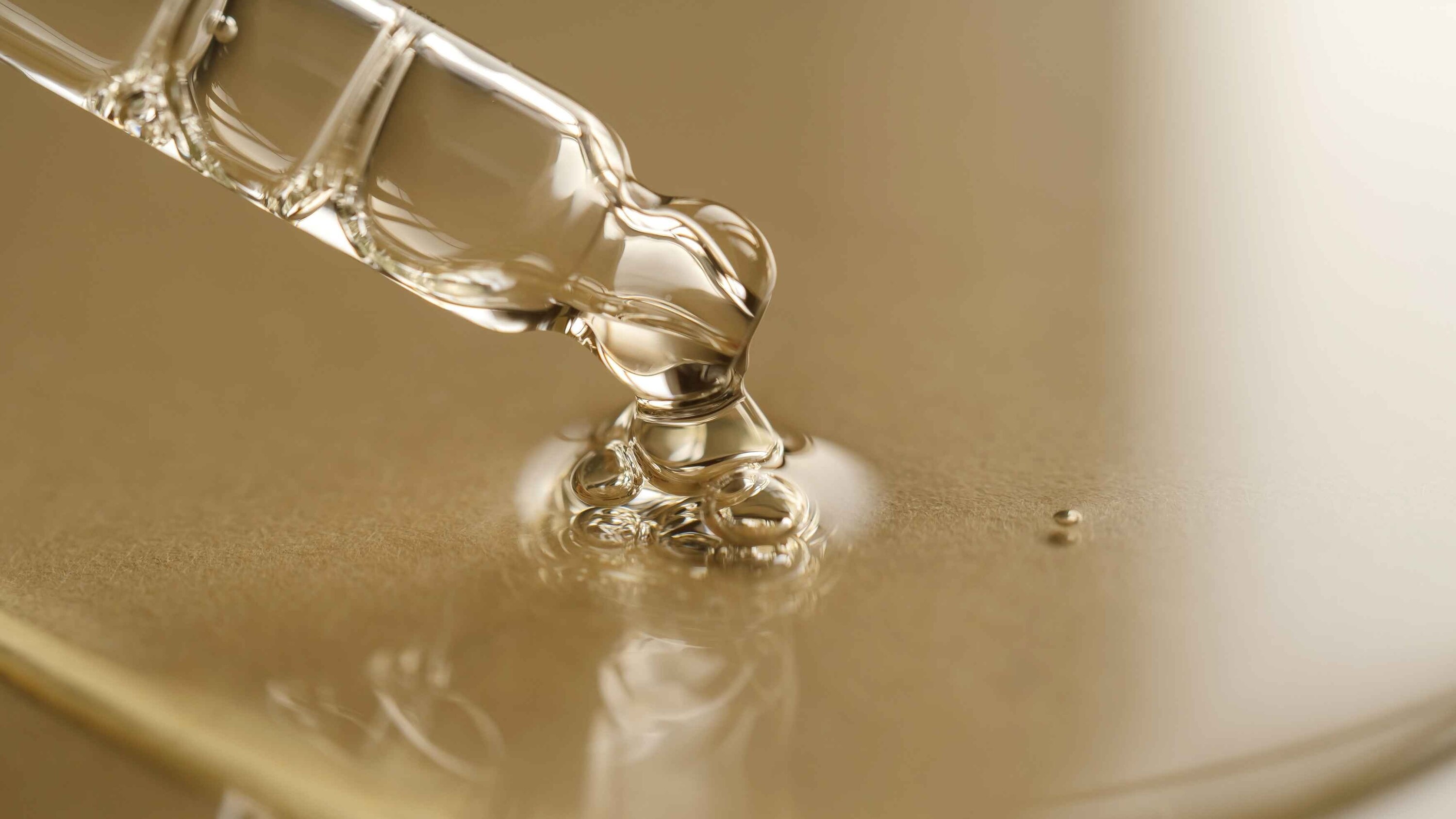 How to Choose the Best Vitamin C Serum for Glowing Skin