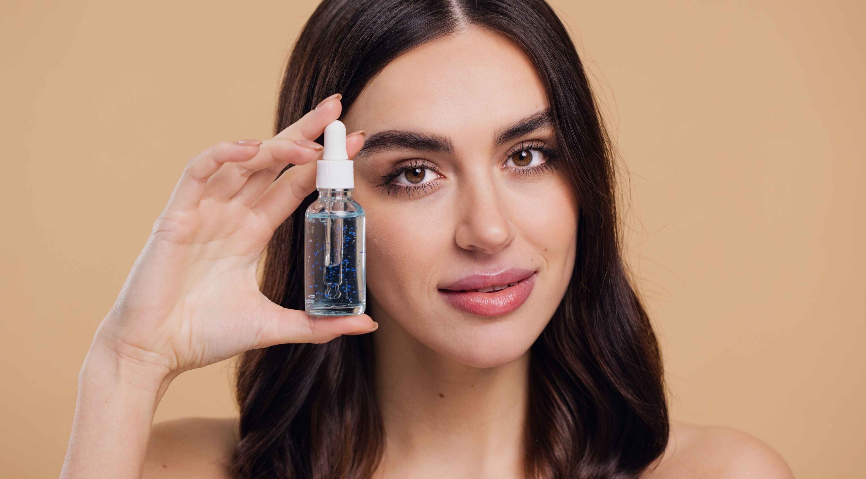 Why Choose a Face Serum for Glowing Skin?