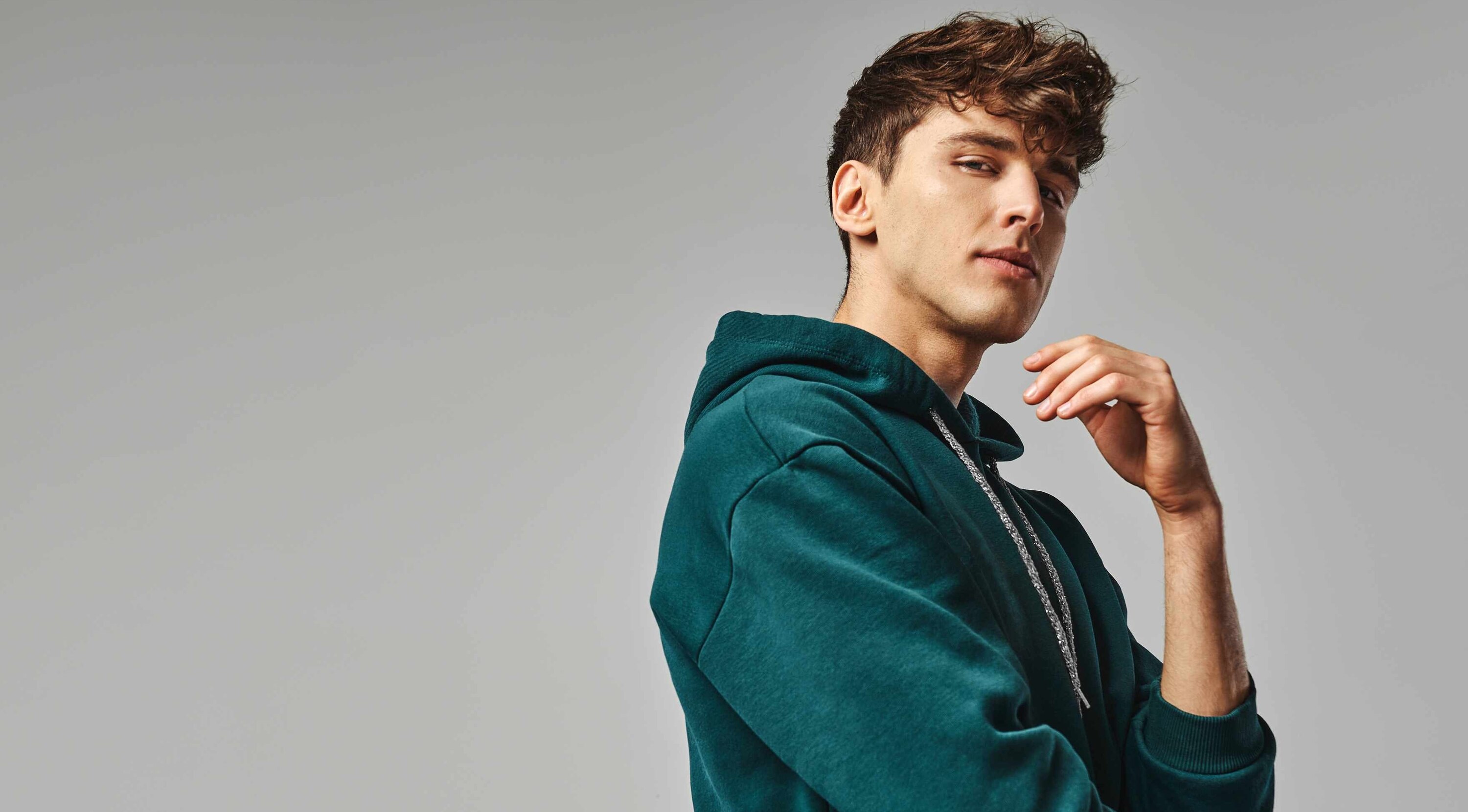What Makes Wavy Hair Unique?