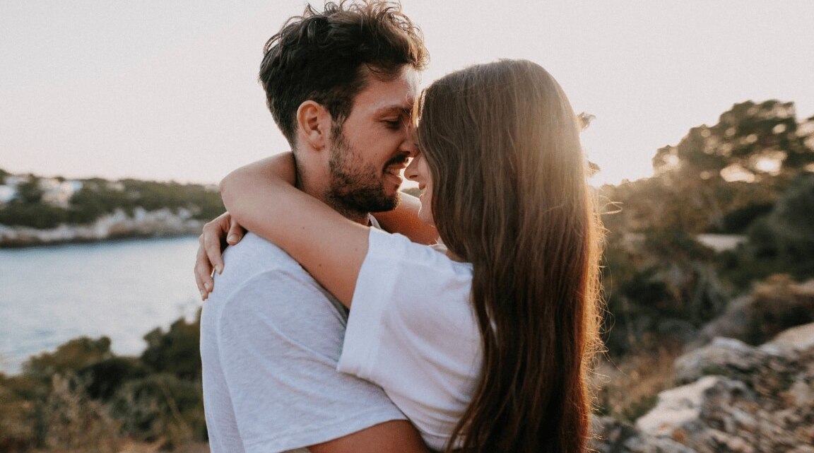 6 Signs Your Boyfriend Is Losing Interest In You