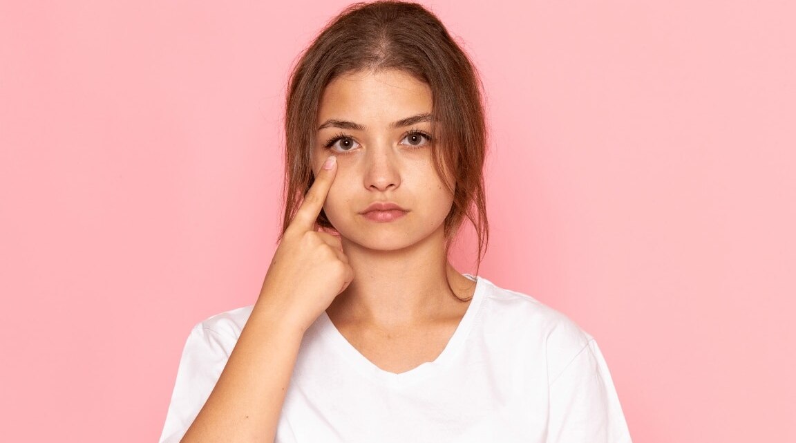 How to get Rid of Eye Bags : Effective Tips for a Brighter Look