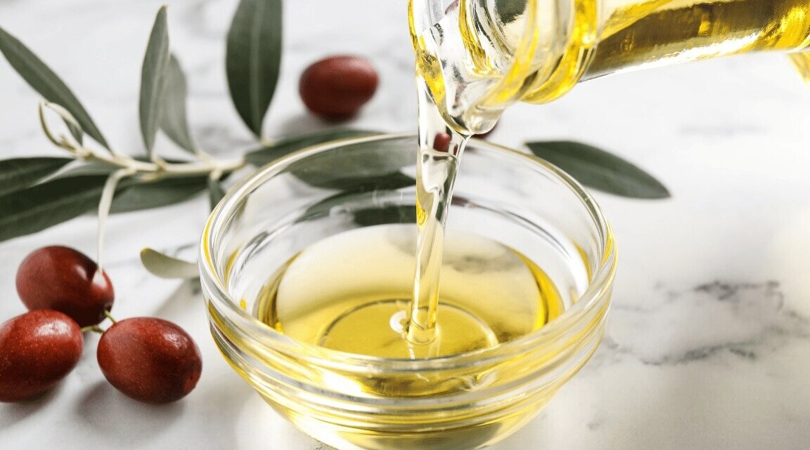 Jojoba Oil for Hair Growth: What Science Says
