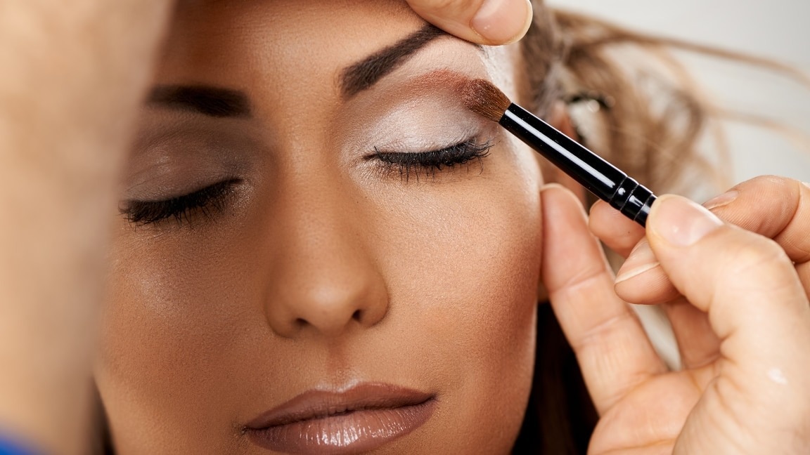 Image of Day to Night: Versatile Smokey Eye Makeup Looks You Can Master