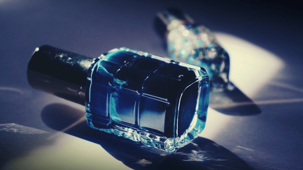 Image of How To Thin Nail Polish & Fix Dried Out Bottles in 3 Easy Steps