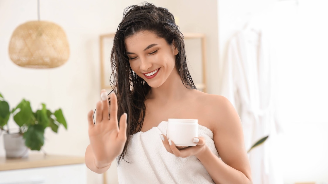 How to Use Hair Mask: Steps, When to Apply & Benefits - BeBeautiful