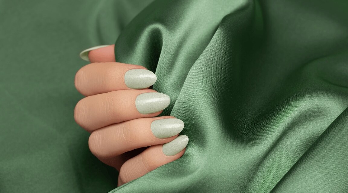 Skin Around Your Nail Peeling? Causes, Treatment & Prevention TIps