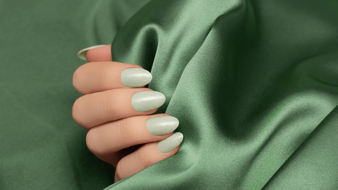 Skin Around Your Nail Peeling? Causes, Treatment & Prevention TIps