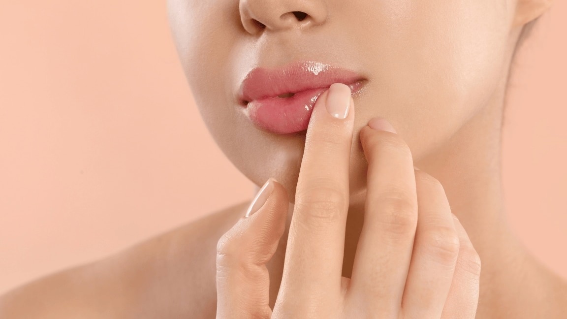 How To Get Pink Lips Naturally: Full Guide To Make Lips Pink And Healthy