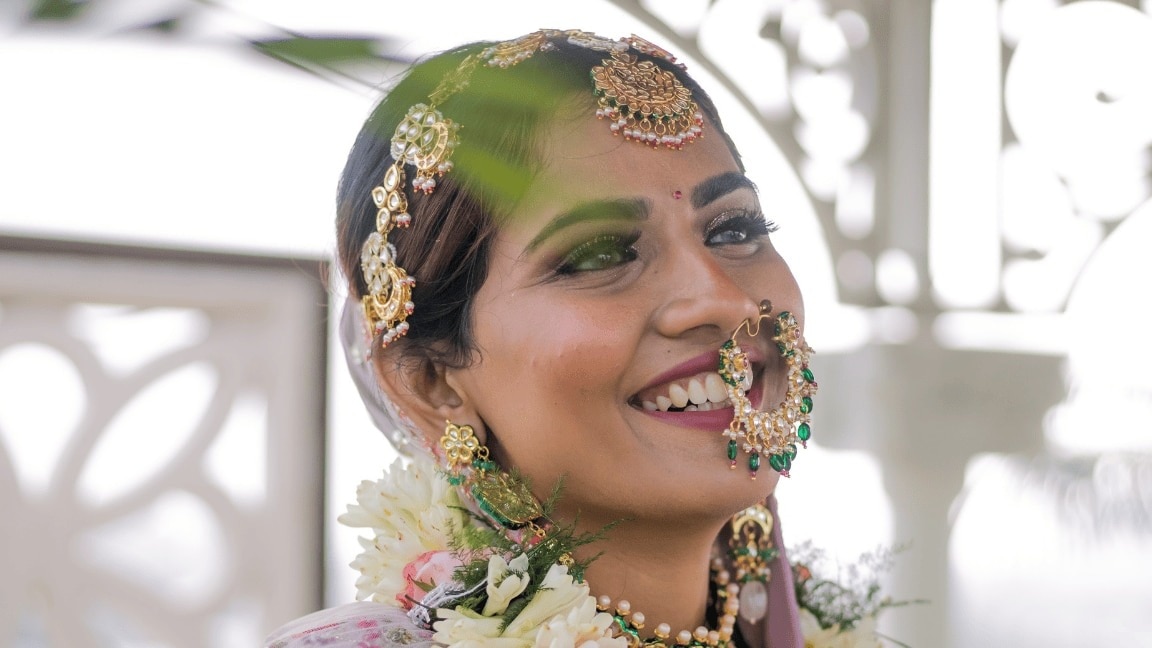 Image of Wedding Makeup Looks for Indian Brides: Rich and Vibrant Styles