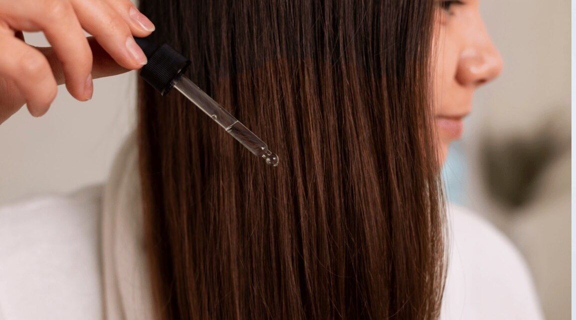 Wavy Hair? This Silk Press Technology Gives You Straight Hair Without Any Heat