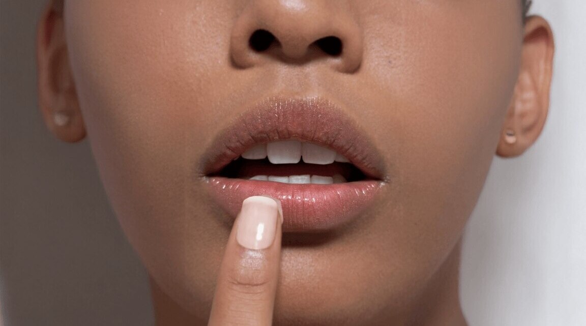 How to Get Rid of Dark Lips: Effective Solutions For a More Even Lip Tone