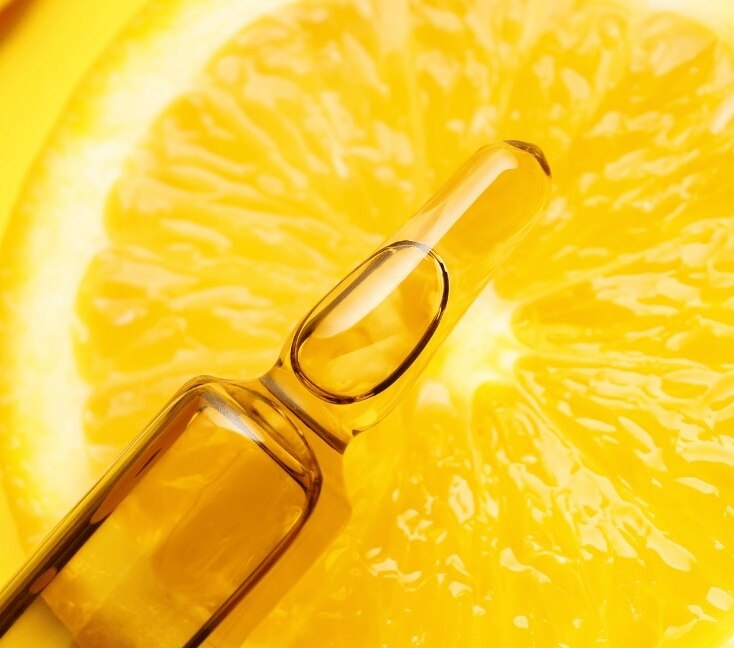 Image of Vitamin C Serum for Face: Benefits, Uses & How to Apply for Glowing Skin