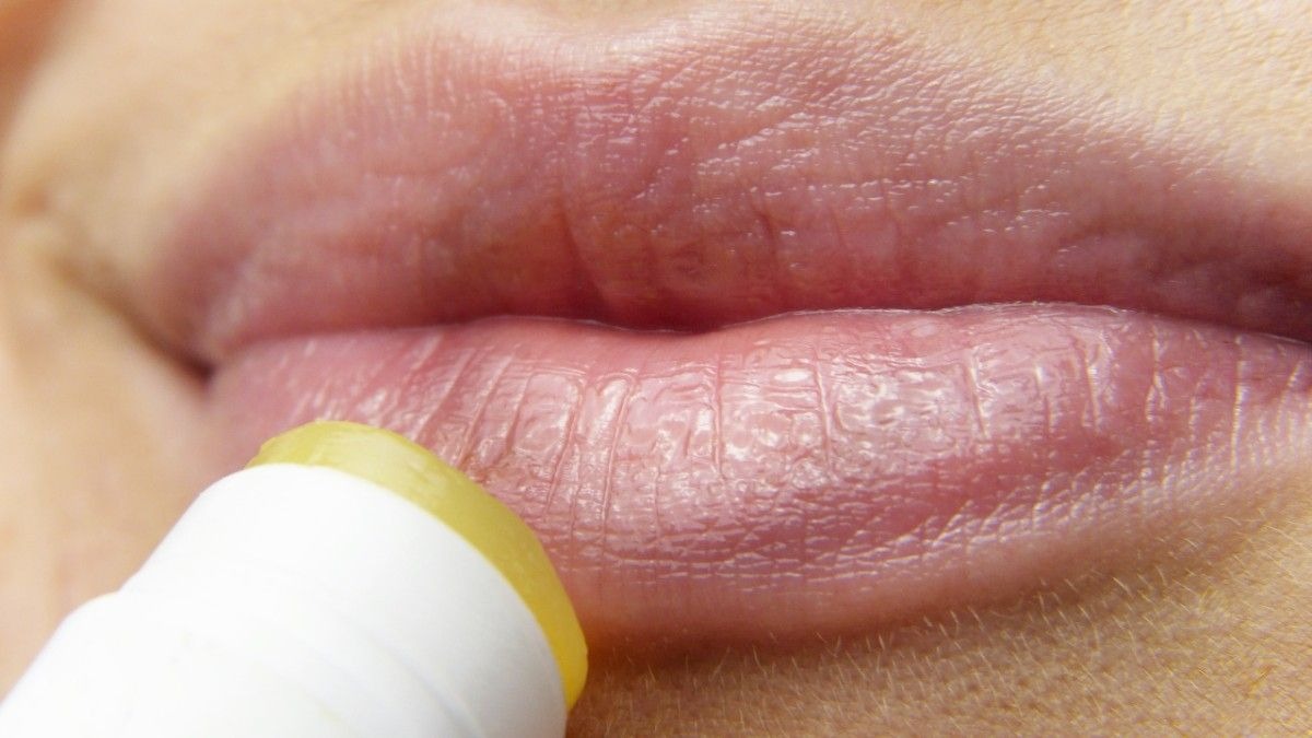 Apply a lip primer