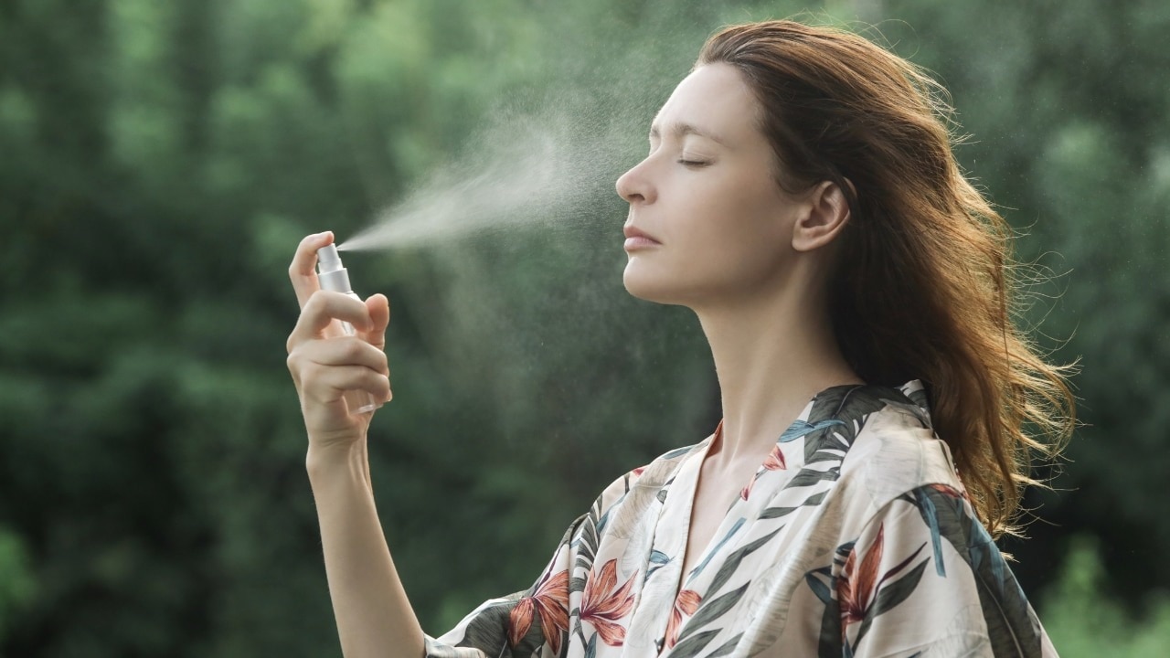 Keep a mist handy to quick fix inflammation