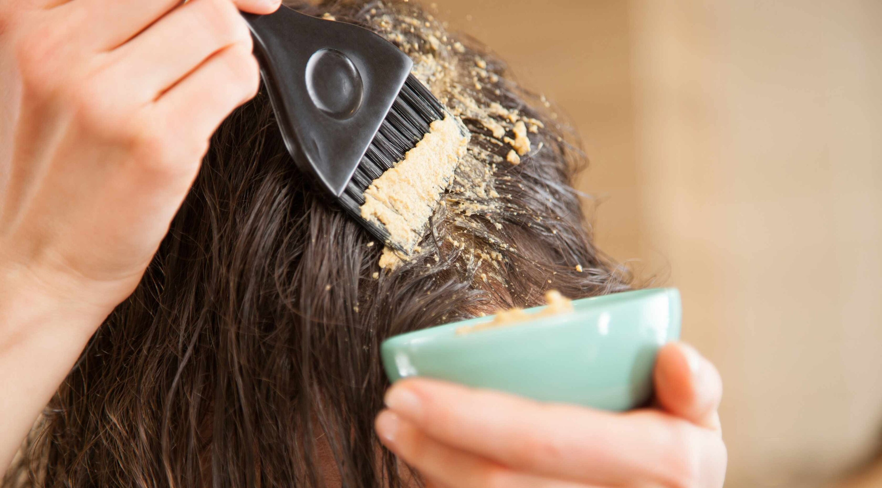 What Should You Consider While Choosing The Right Hair Mask?