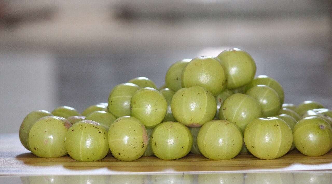 Amla and lemon for hair growth 