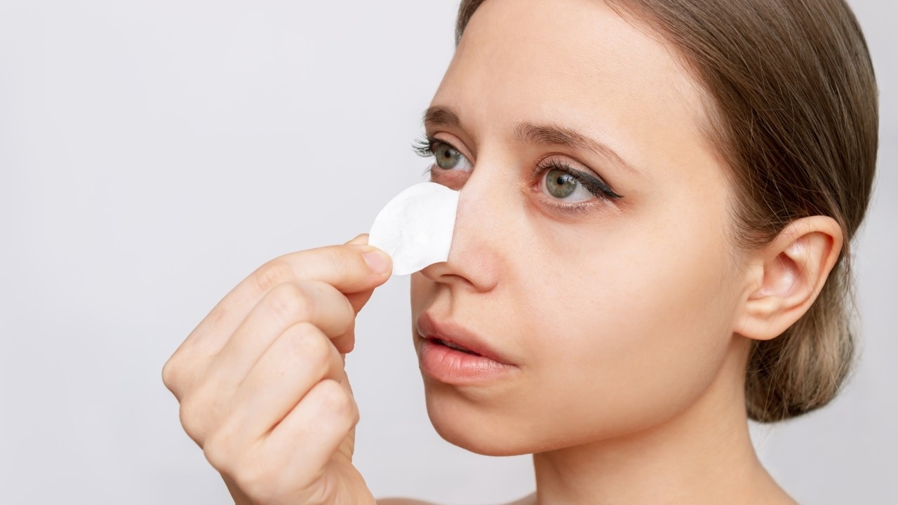 Apply-the-Nose-Strip-Correctly