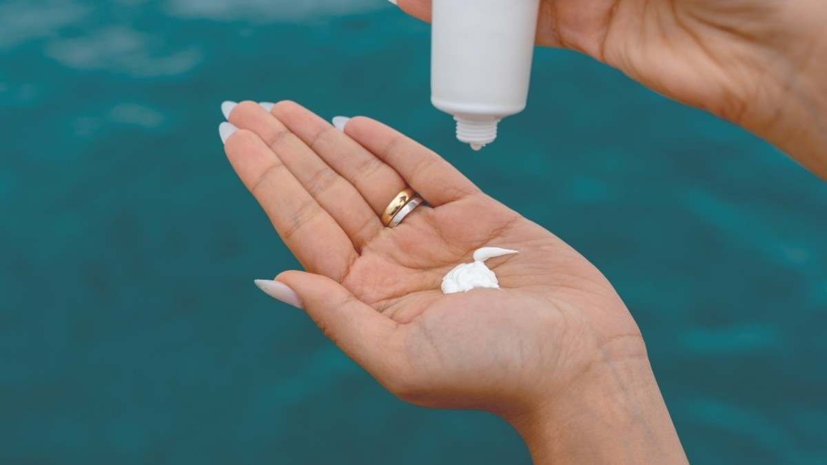 Apply Sunscreen (Morning Routine)