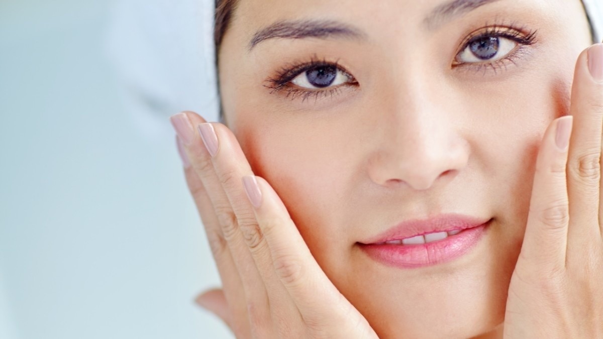 Improves Skin Radiance