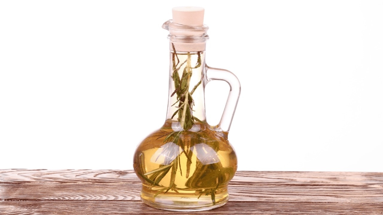 How to Use Rosemary Oil for Hair Growth