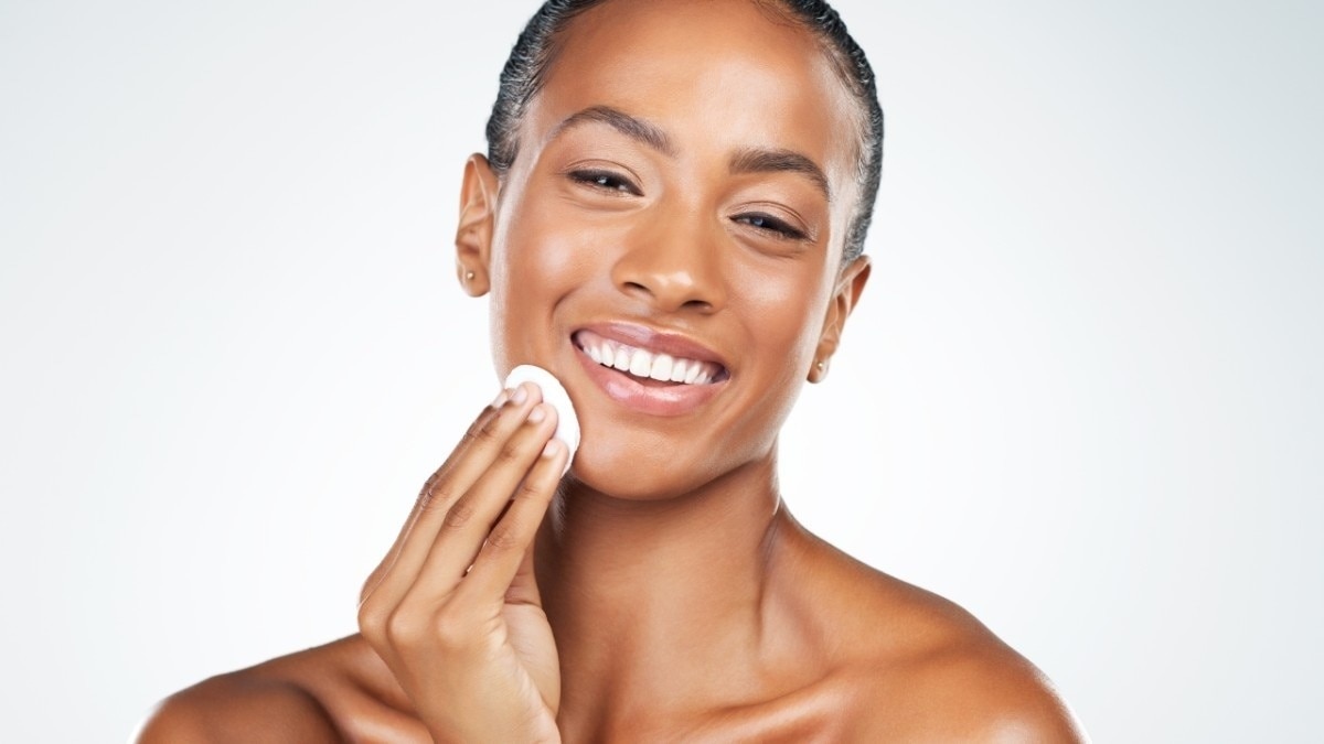 How Often Should You Use Oil for Face Cleansing