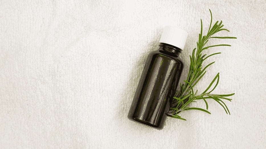 Rosemary Oil-vs. Minoxidil What Does Science Say