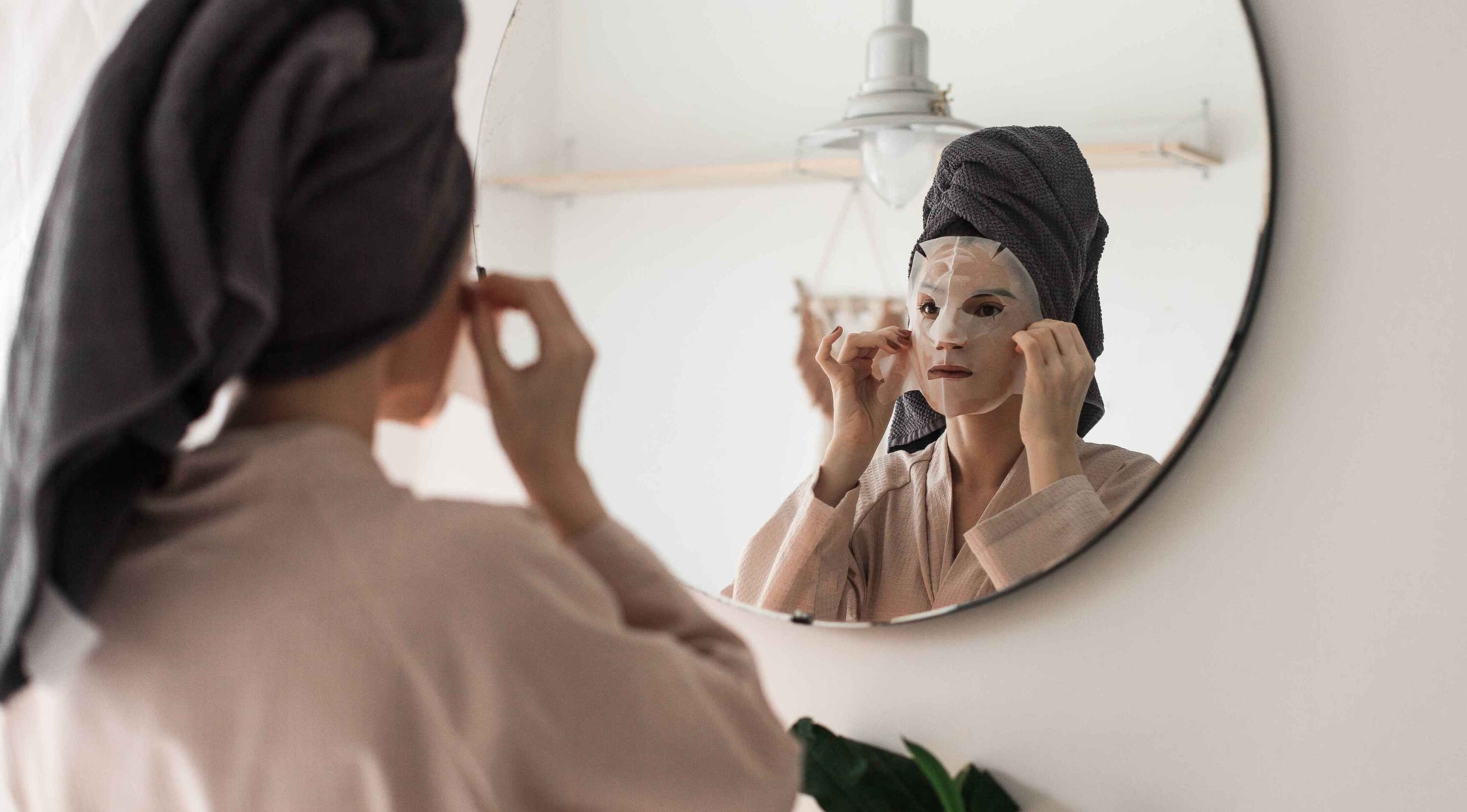 Use a Hydrating Face Mask