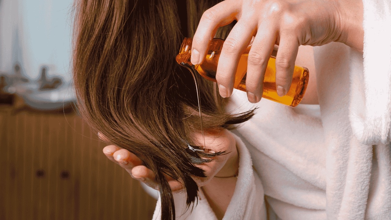 Why Hair Oiling Should Be Part of Your Pre-Bridal Hair Care Routine