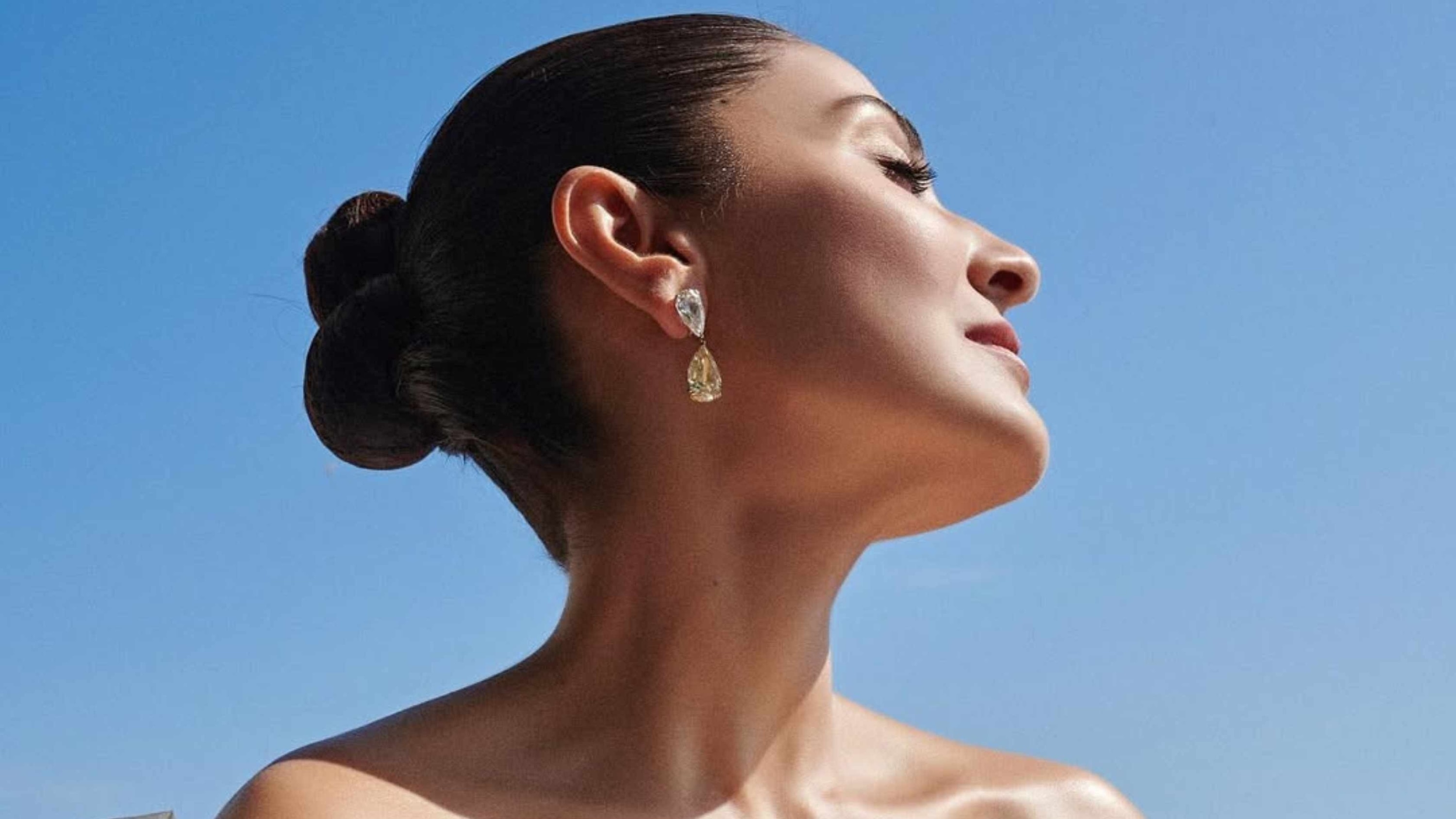Bun Hairstyles For Square Face