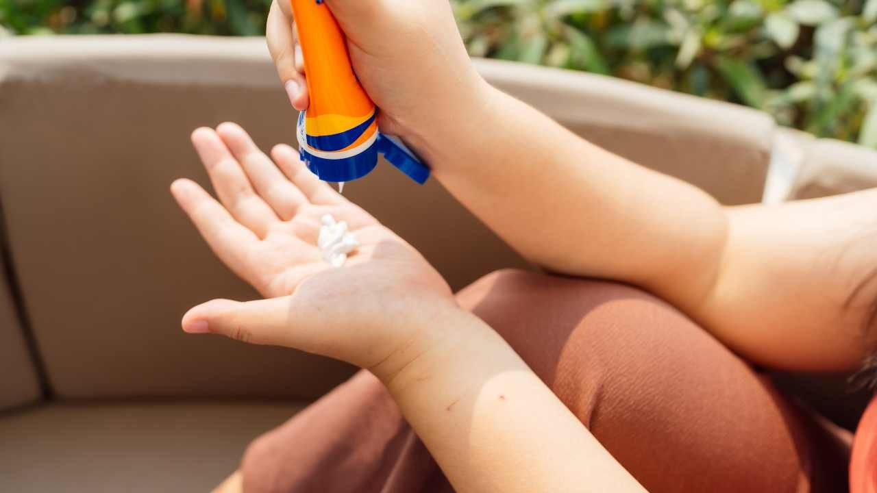 Searching For The Best Sunscreen-For-Oily-Skin