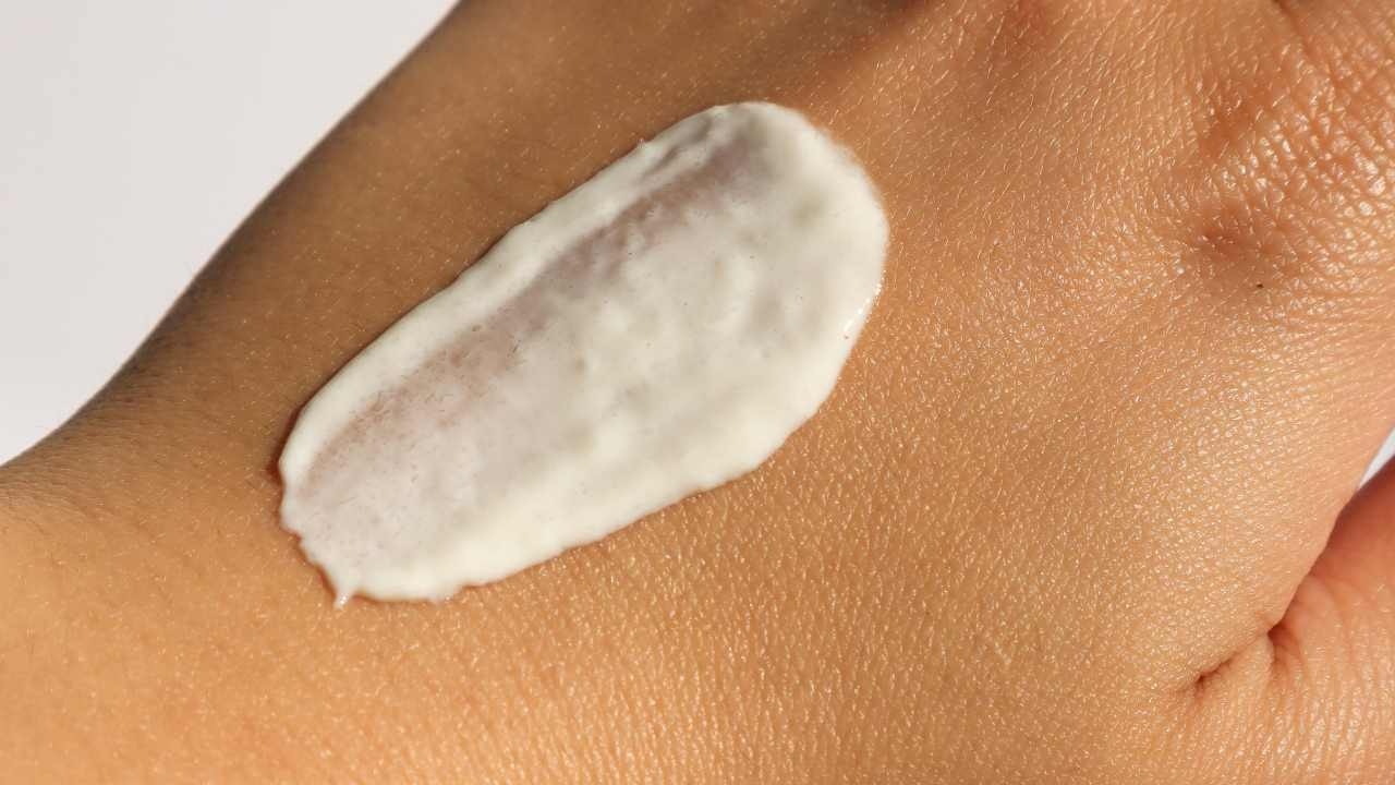 You mix sunscreen with your foundation
