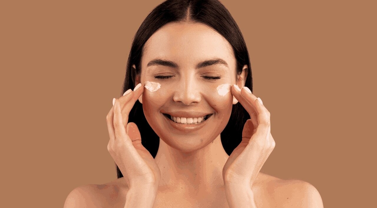 Saturday Cleanse Mask Serum Eyes Moisturise