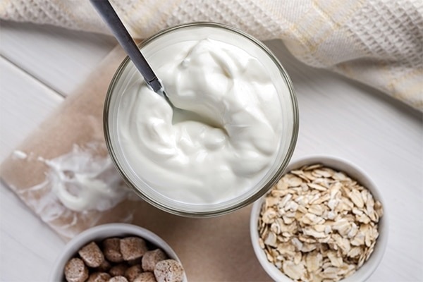 Gram flour and yogurt