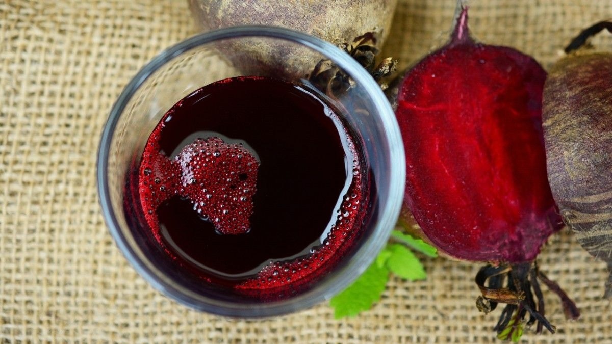 Bakingsodaandbeetroo