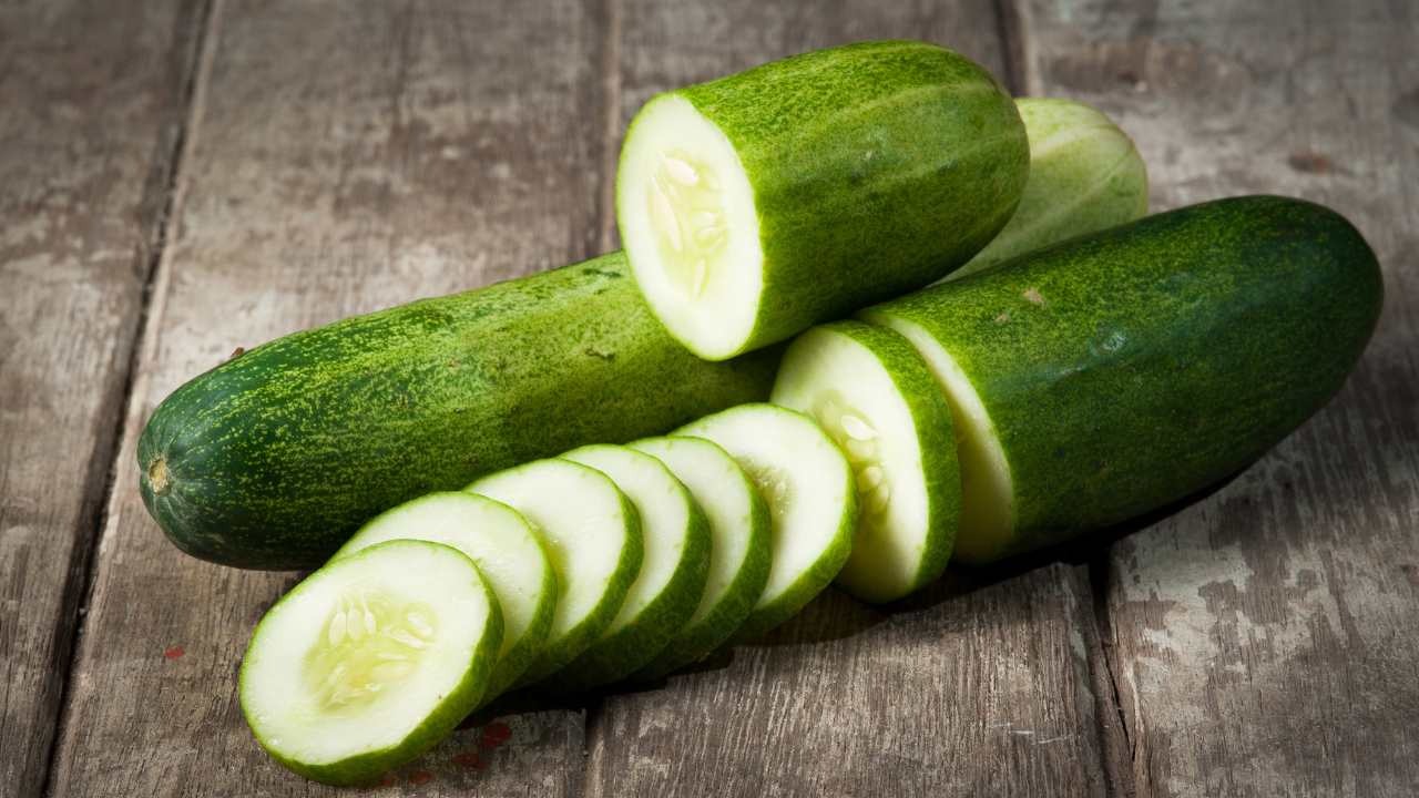 Cucumber slices